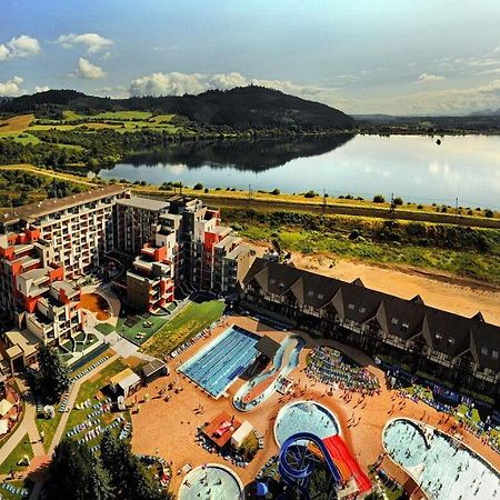 Luxapartmanbesenova Hotel Akvamarin Екстер'єр фото